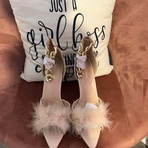 Fashion nova, nude, size 11